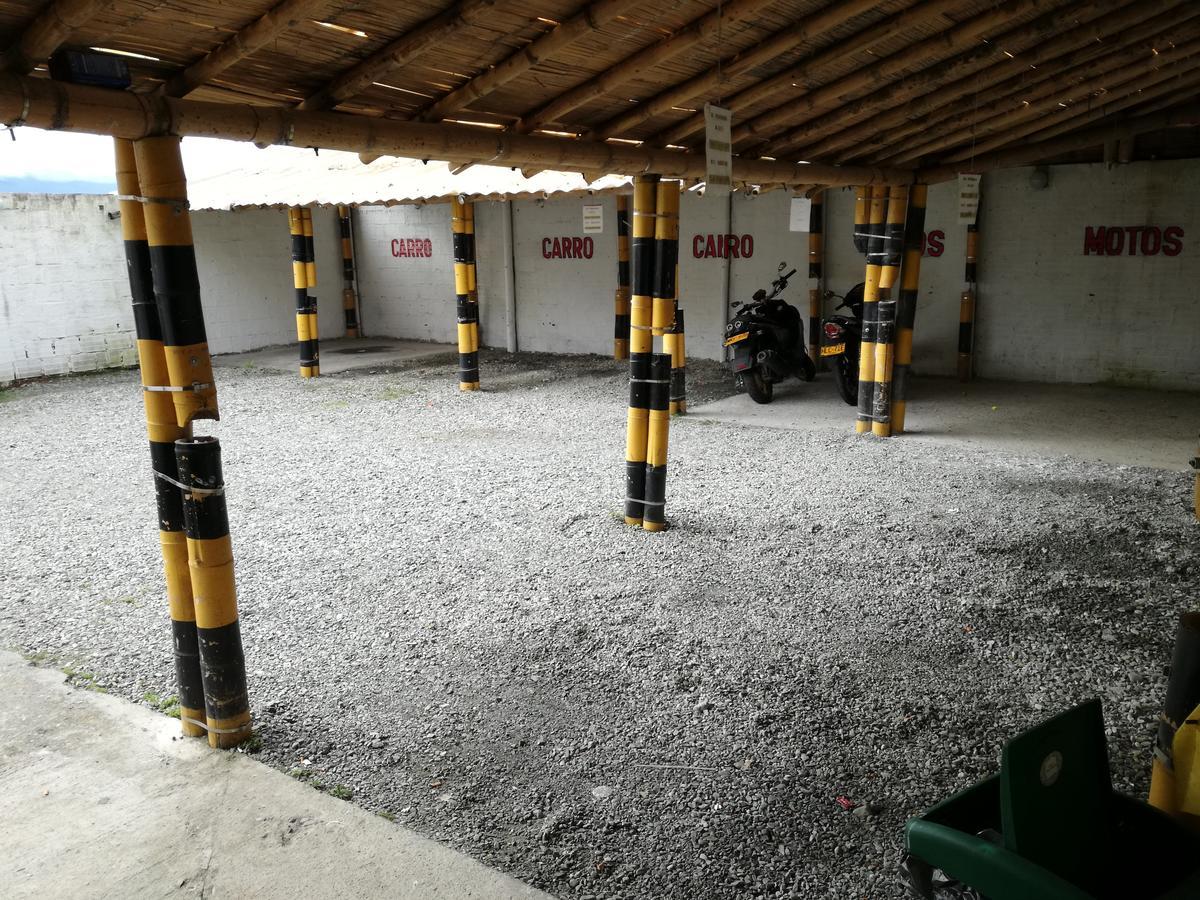Hotel Lindbergh Quindio アルメニア エクステリア 写真